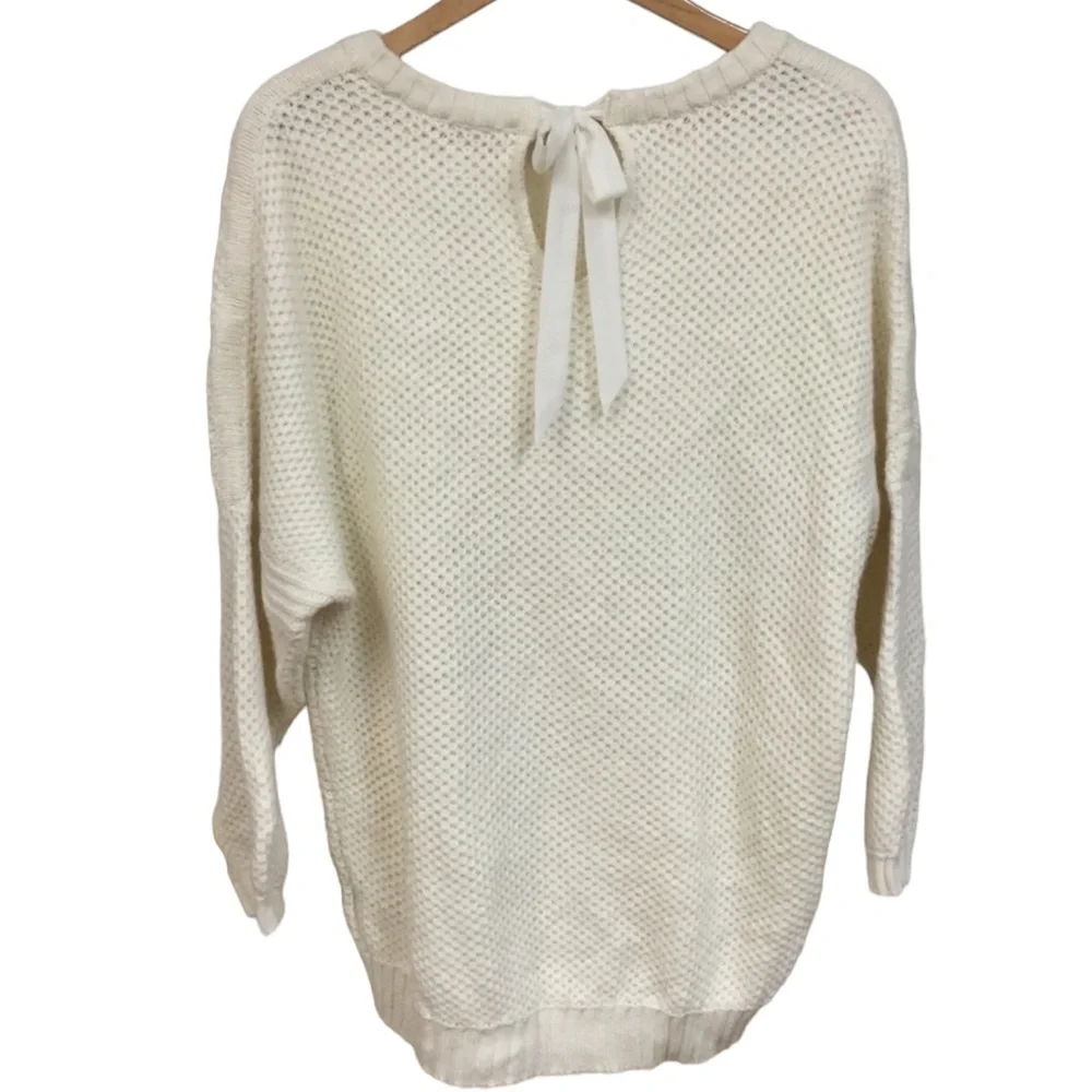 TED BAKER LONDON Women’s sz Large Sweater Wool Blend Back Bow Cream